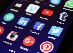 Como fazer conteúdo jornalístico nas redes sociais?