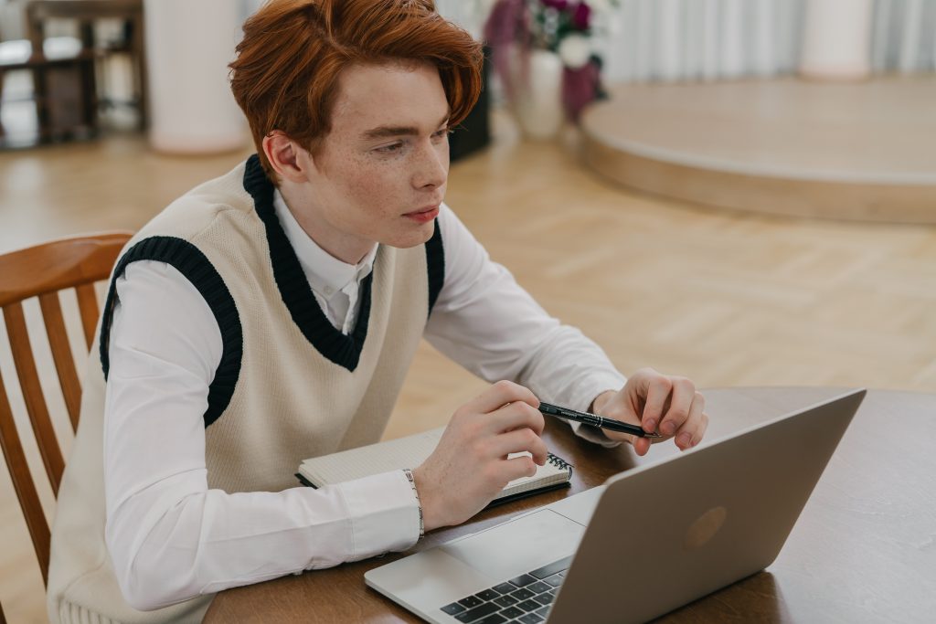 O que é preciso aprender antes de criar um blog?